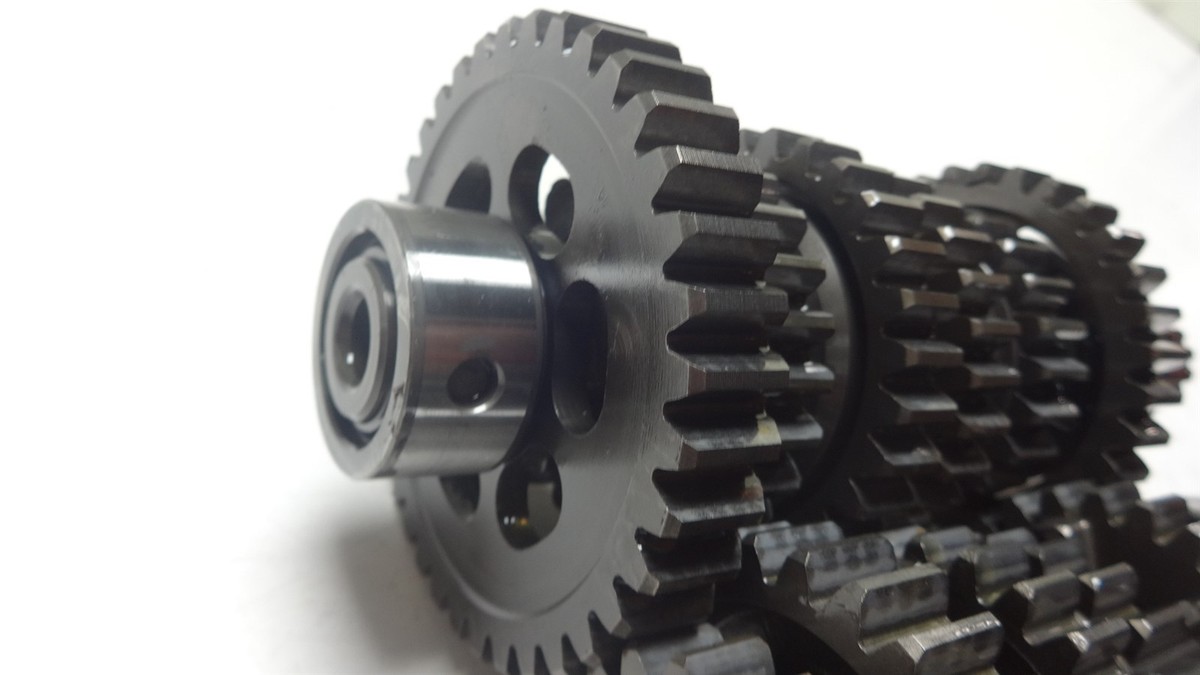 91 KAWASAKI ZX600 ZX 600 NINJA KM130B ENGINE TRANSMISSION GEAR
