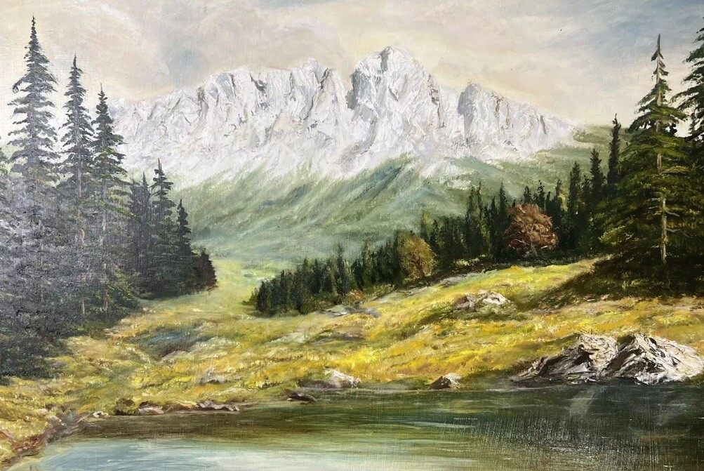 Picture 4 of 24