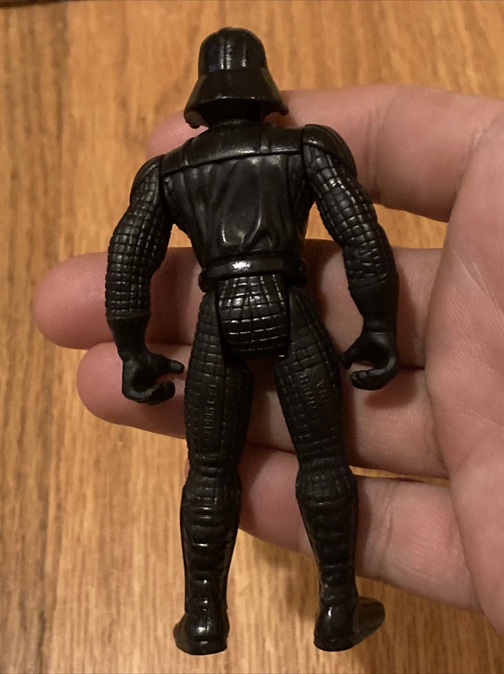 1995 Kenner Star Wars Darth Vader Collector Action Figure - Image 2 of 3