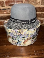 1920  s Style Women  s Cloche Hat Gray/ Black Wool/cotton/polyester Blend Size 57