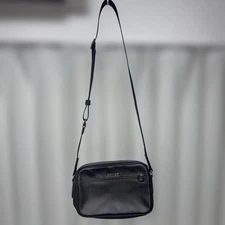 COACH Black Leather Shoulder Bag 10a