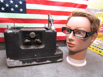 ESTATE* VINTAGE UNKNOWN UGLY AMPRO TUBE AMP ~ PARTS /FIX