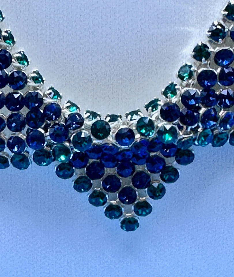 Collar Swarovski Cristal Verde y Azul Tono Plata Nuevo En Caja Etiqueta #5098549 Foto 2 de 4