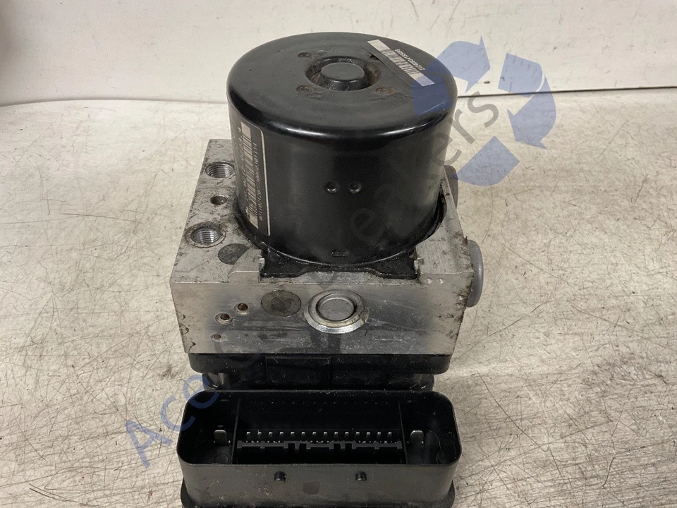 Bomba ABS 8J0614517D Audi TT Quattro 8J Mk2 cupé 06-10 Foto 4 de 4