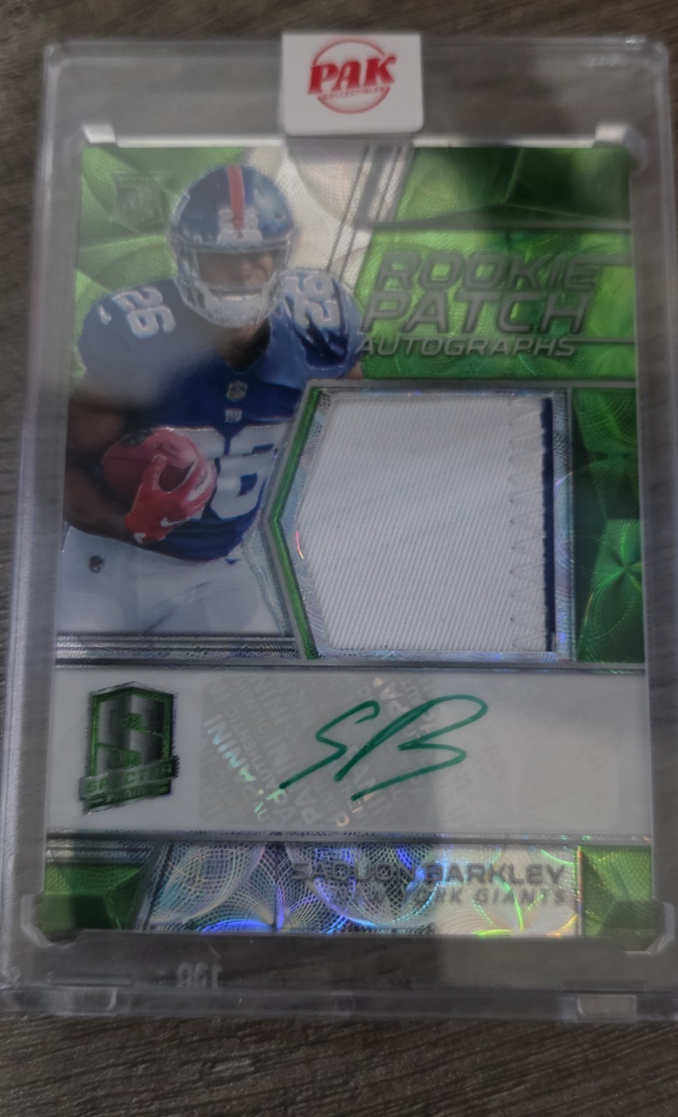 Saquon Barkley Panini Spectra #206 Autograph-Neon Green