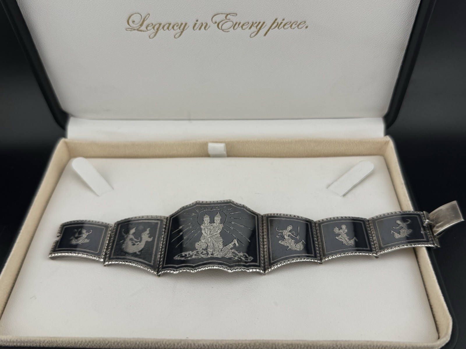 Heavy Vintage .925 Sterling Silver SIAM Thai Neillo Panel Bracelet 41.46g