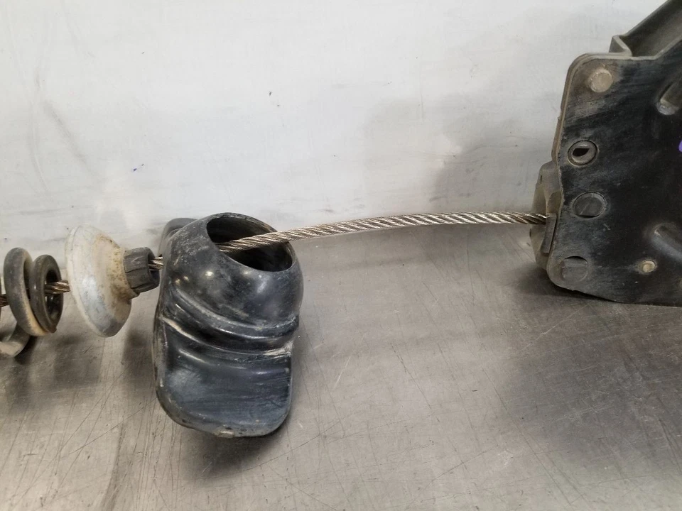 Chevy Colorado LT 20 2020 2,5 L soporte de rueda de repuesto Foto 4 de 4