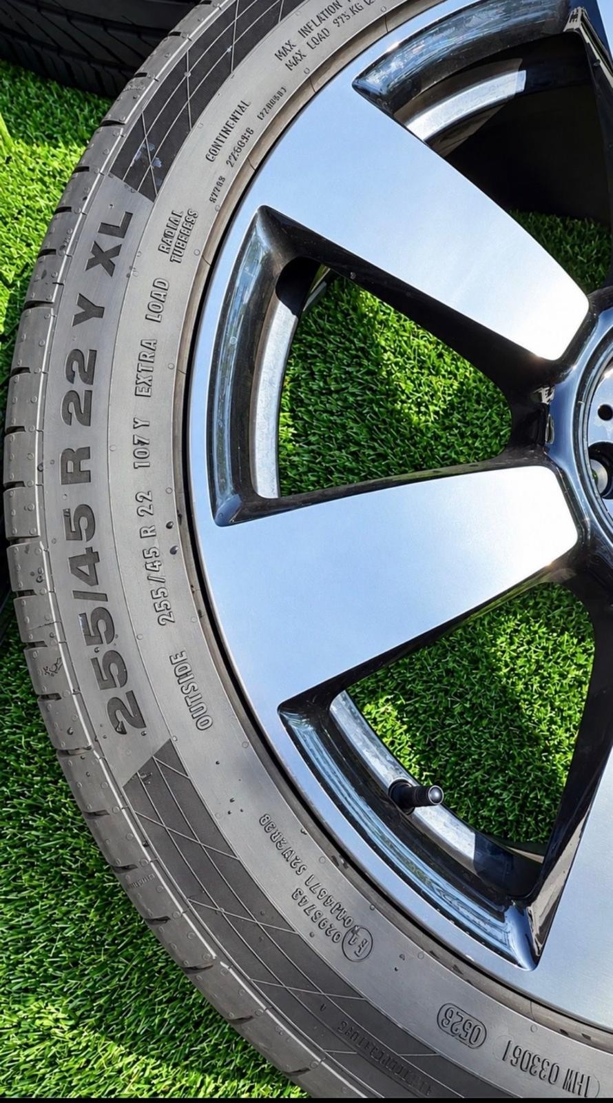 Rolls-Royce Cullinan 2023 Front Wheels Set