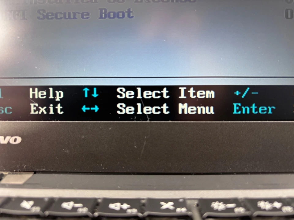 Lenovo ThinkPad T440s - 14" FHD, 1.9GHz i5, 12GB RAM, 16 SSD, No OS - Image 3 of 4