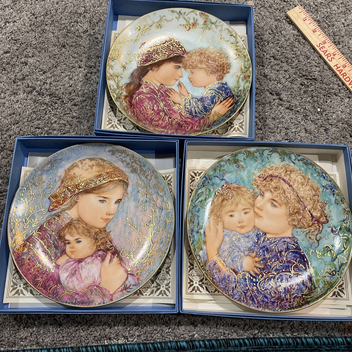 3 Edna Hibel Mother's Day Plates vintage with certificates 1986