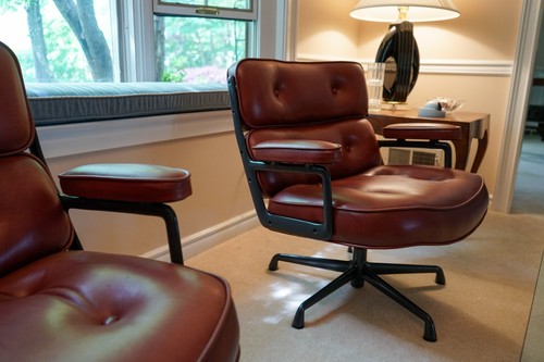 Vintage Herman Miller Eames Time Life Lobby Chair in Cognac Leather 2x Available - Picture 5 of 21