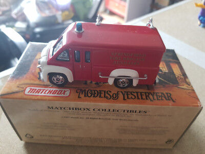 Matchbox Collectibles: YFE16 Dodge Route Van Firefighter Support Truck OVP #126