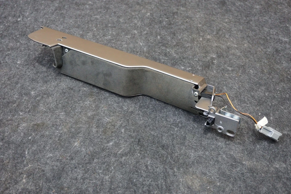 Interruptor de ventana manija de puerta interior delantera derecha Ad43-22614-bh Aston Martin Rapide Foto 3 de 4