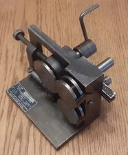 St. Mary Spin Roll Model 525M Fixture for Manual Pin Grinding