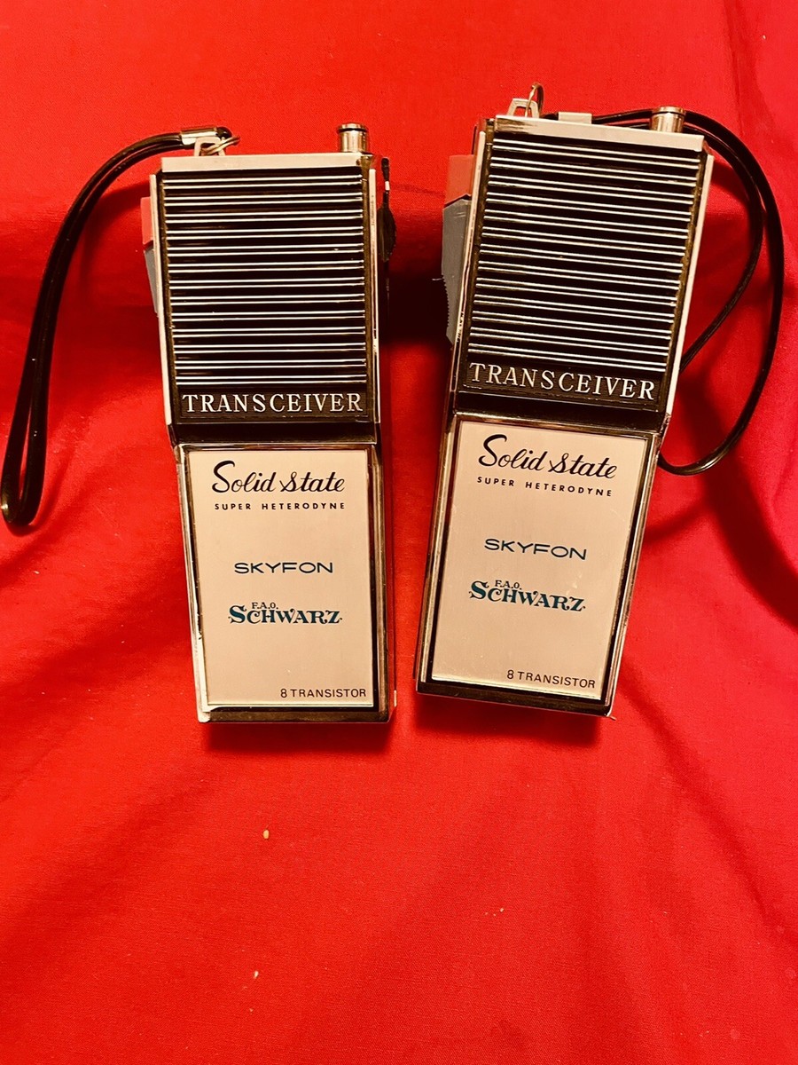 Vintage Skyfon Solid StateTransceiver Walkie Talkie 8 Transistor