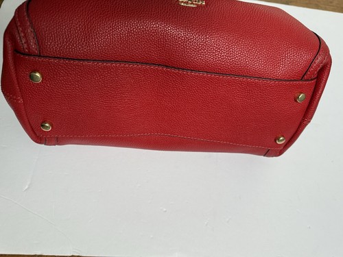 NWOT Coach Edie 31 Turnlock Chain Red Pebble Leather Shoulder Bag Purse Tote - Picture 7 of 11