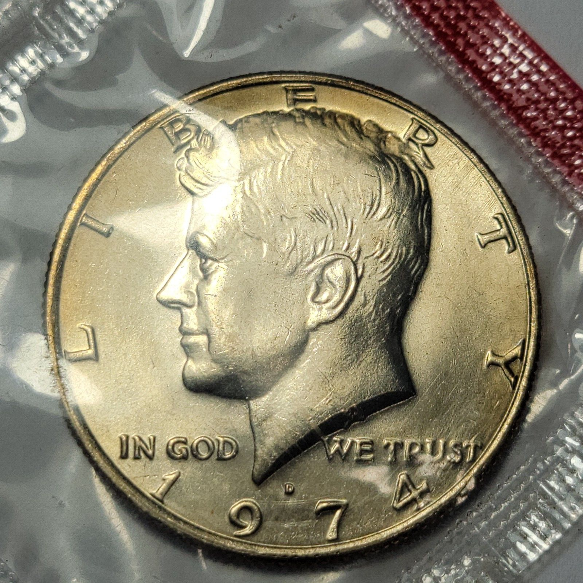 1974 D US 50 Cent Kennedy Half Dollar Coin UNC in Plio