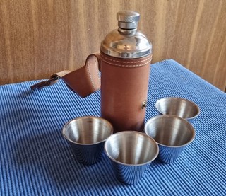 Vintage Stirrup Hunting Cups X4 Leather Case buckle stainless steel Xmas present
