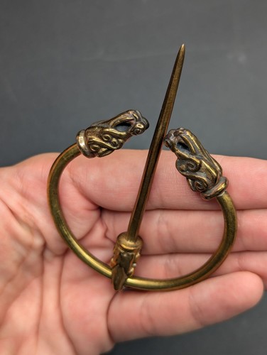Brass Bronze Tone Celtic Viking Style Dragon Penannular Cloak Kilt Pin Brooch - Picture 10 of 12