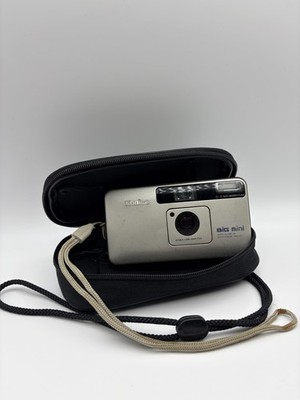 Vintage Konica Big Mini BM-201 35mm Film Camera Point Shoot Flash Japan Silver