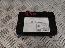 Feu avant (phare) Infiniti Q30