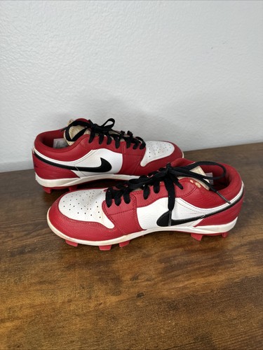 Air Jordan 1 Retro MCS Low Chicago Red White Baseball Cleats CJ8524-611 Mens 8.5 - Picture 9 of 11