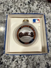 Sports Collector Series MLB San Francisco Giants League Champ Ornament 1989 Used