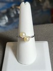 Vintage 925 Sterling Silver Bypass Ring Adorned with 2 Cultured Pearls. Size 7.5 — photo 3