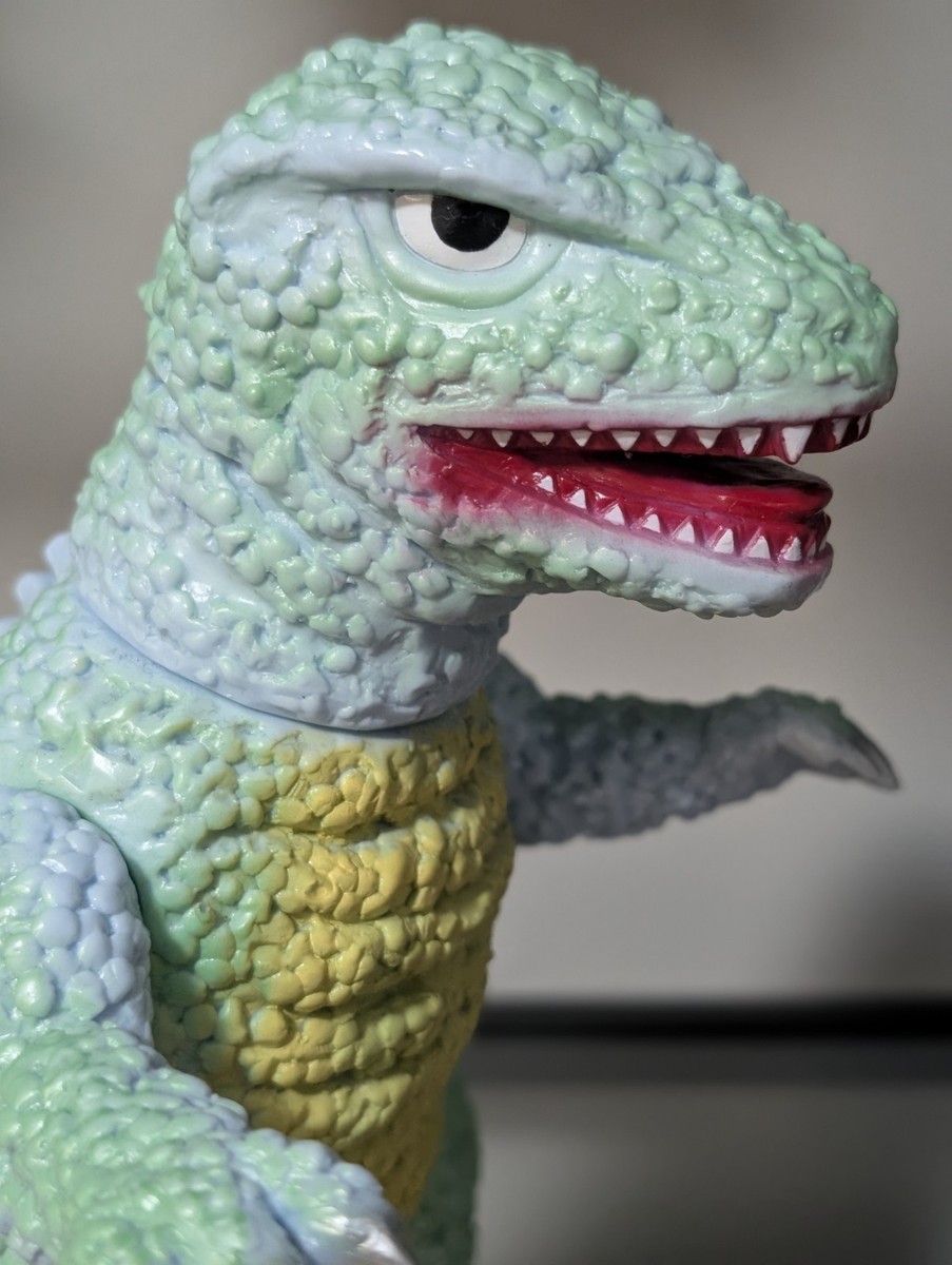 Marmit Vinyl Paradise Gorosaurus Godzilla Sofubi 9