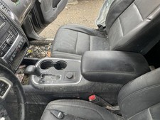 2011-2013 Dodge Durango Front Floor Console Wo Gear Shifter In Black Oem 2011-2013 Dodge Durango Front Floor Console Wo Gear Shifter In Black Oem