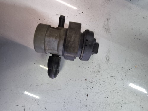 Mercedes W202 Magnetventil Unterdrukventil Umschaltventil  A0004701993