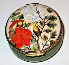 HALCYON DAYS ENAMEL BOX - BIRD ON A TREE BRANCH & FLOWERS - BRITISH MUSEUM