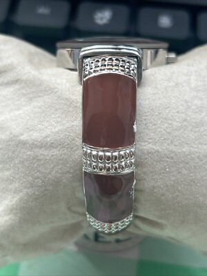 Vellacio Silver And Brown Tone Women display picture 2