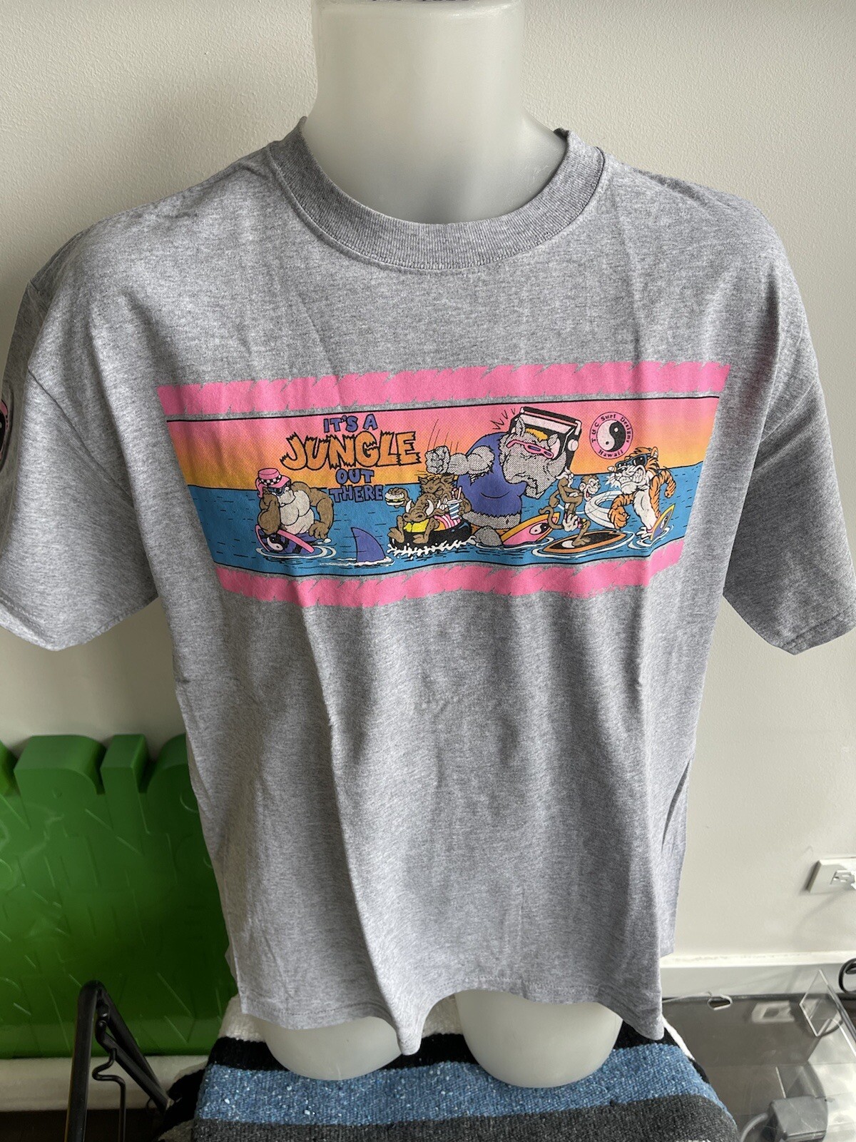 Picture 1 of 12