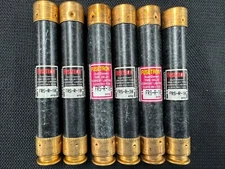 (LOT of 6) FRS-R-10 COOPER BUSSMAN TIME DELAY FUSE: 10A, 600V FUSETRON FRS-R10