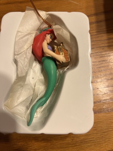Walt Disney " LITTLE MERMAID " - Ornament Perfect Piece In Box - Picture 3 of 4