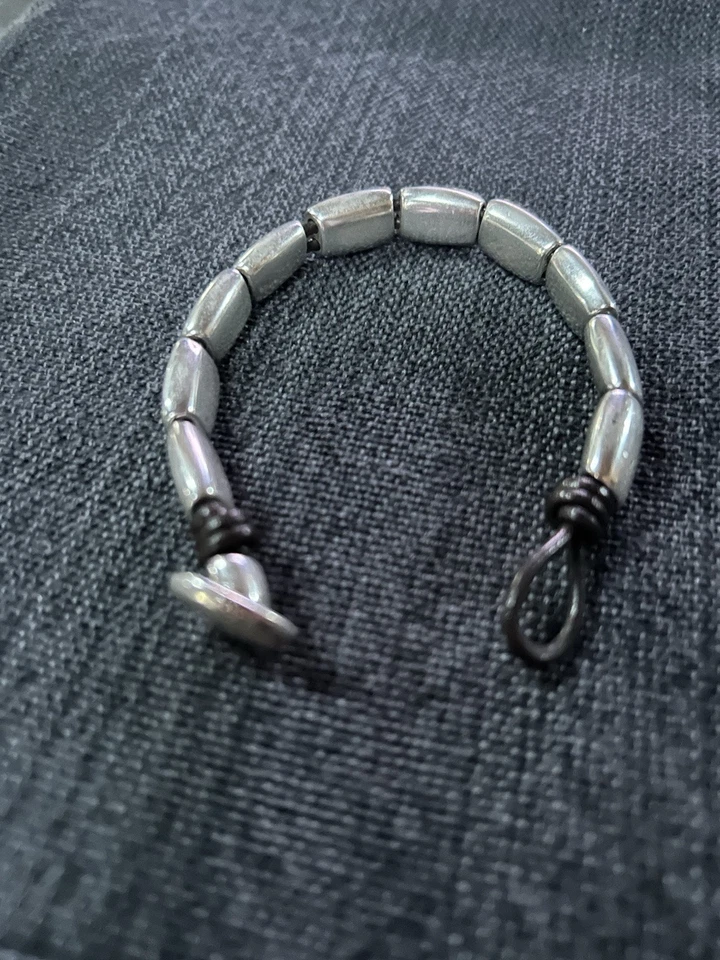 Pulsera Uno de 50 pétalos 7 pulgadas pequeña Foto 2 de 4