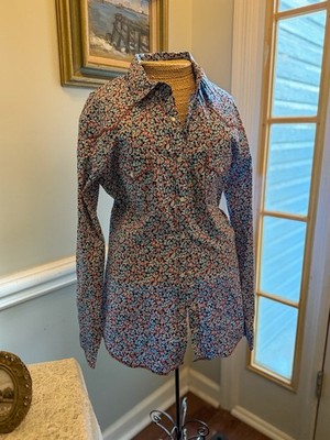 Western Style Women s Pendleton Shirt Size L with Pearl Snap Accents Long Sleeve