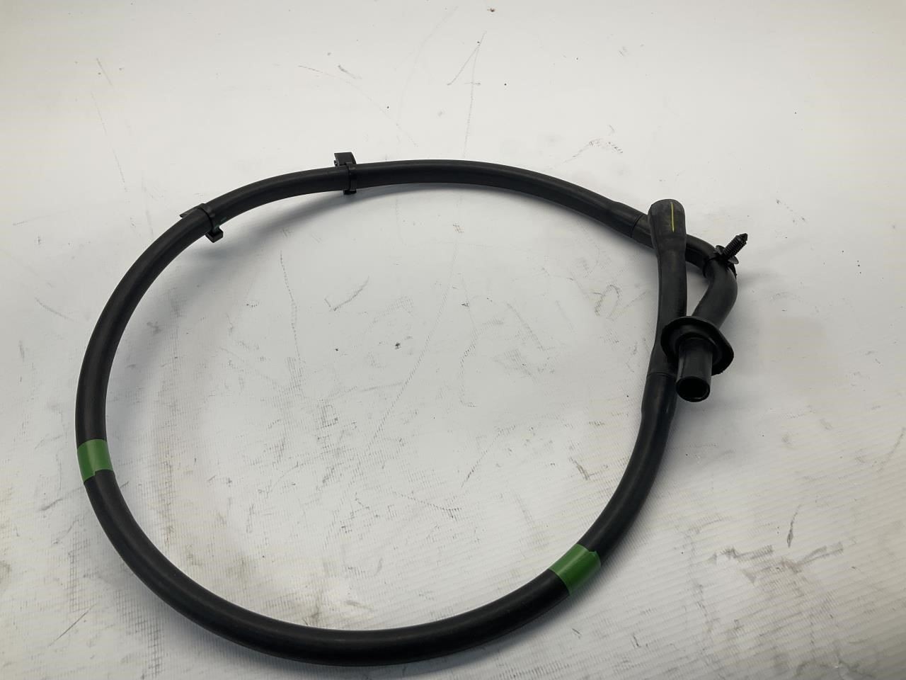 17-22 Maserati Levante Rear Right Sunroof Water Drain Pipe Q