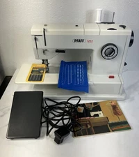 PFAFF Sewing Machine 1222