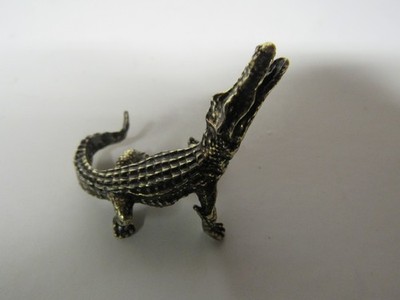 Small Miniature Brass Alligator Figure Ready To Strike Free Shipping