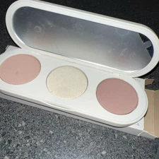 Set Of Face Blush