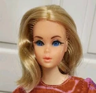 Gorgeous Vintage Live Action Barbie doll 💕 # 1152  with stage ~instructions