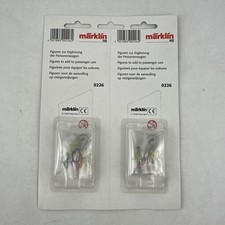 Marklin HO Passenger Car Figures (0226) x 2 