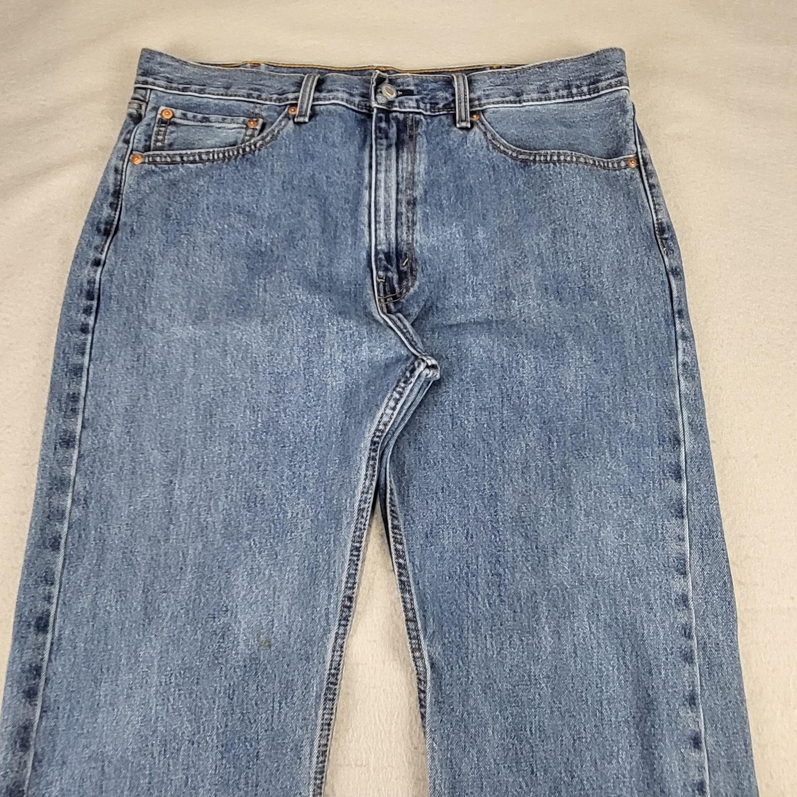 Levis 505 Jeans Mens 38x33 Blue Medium Wash Straight 100% Cotton Tag 38x34 thumbnail 2