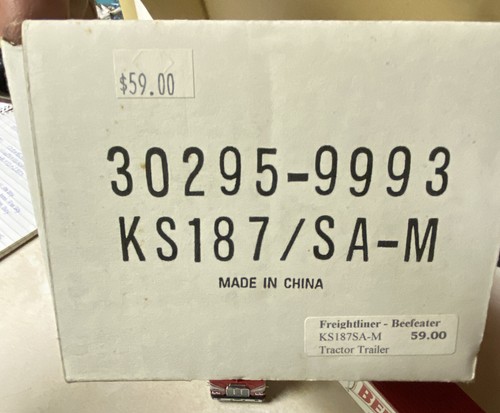 REDUZIERT! Matchbox Sammlerstück Beefeater Gin Spirit of London Die Cast Truck 1:58 - Bild 14 von 14