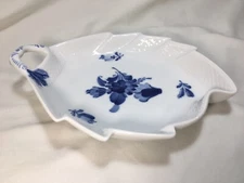 Royal Copenhagen Leaf Shape 9 Inch DISH/BOWL #10/8002