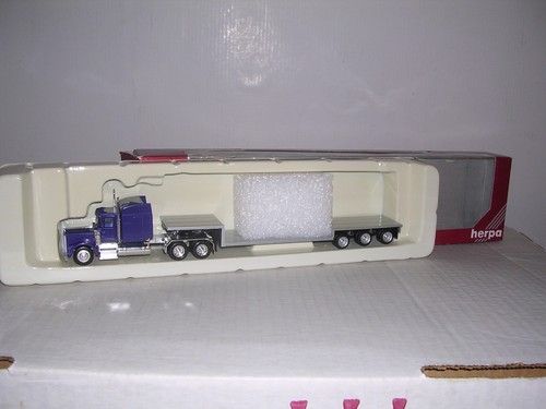 HERPA #6366 Kenworth cabina para dormir de 10 ruedas con plataforma abatible de 48' remolque plano H.O. 1/87 | Zustand: New