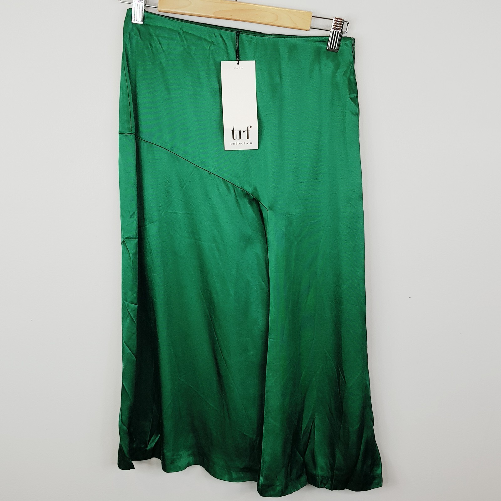 ZARA TRF Womens Green Satin Midi Skirt Size S or 10 New With Tags-image