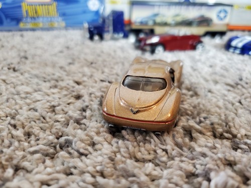 Matchbox Premiere Collection - Limited Edition - Chrysler Corporation Gift Set - Picture 3 of 24
